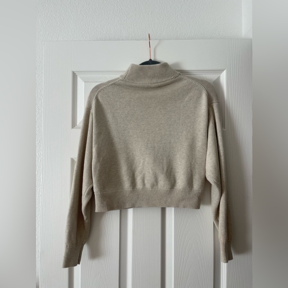 ARITZIA Wilfred Free Cropped Sweater Size S - Picture 5 of 6
